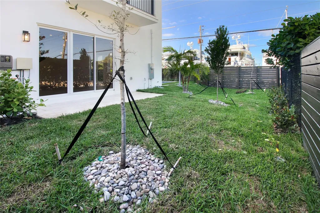 2004 SW 15th Avenue Fort Lauderdale FL 33315