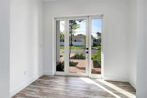 2004 SW 15th Avenue Fort Lauderdale FL 33315