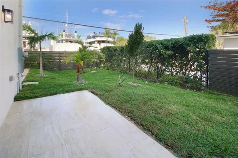 2004 SW 15th Avenue Fort Lauderdale FL 33315