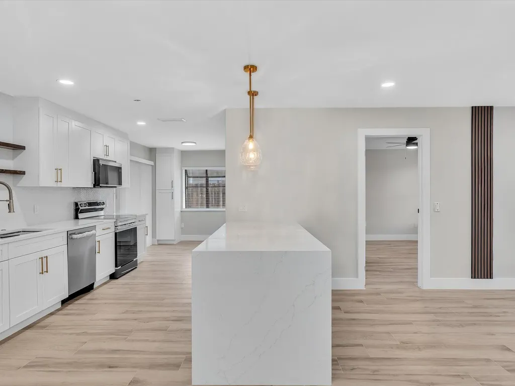 10691 NW 28th Street Sunrise FL 33322