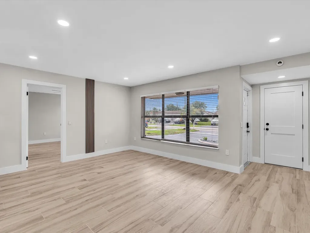 10691 NW 28th Street Sunrise FL 33322