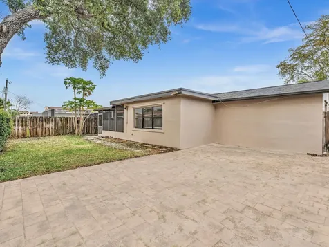 10691 NW 28th Street Sunrise FL 33322