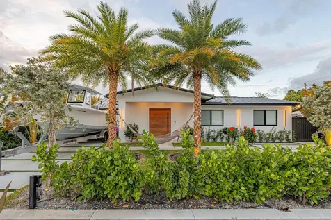 807 Hollywood Place West Palm Beach FL 33405
