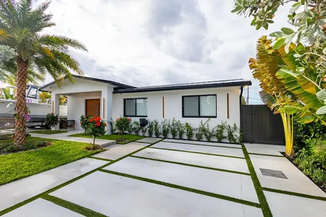 807 Hollywood Place West Palm Beach FL 33405