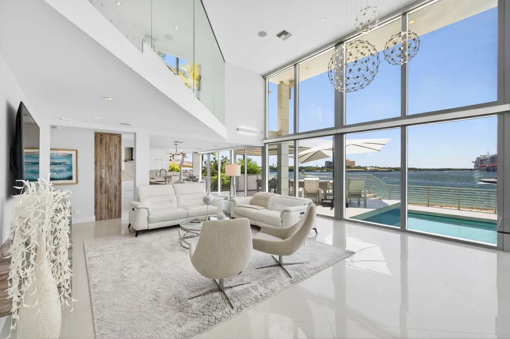 2200 Inlet Drive Fort Lauderdale FL 33316