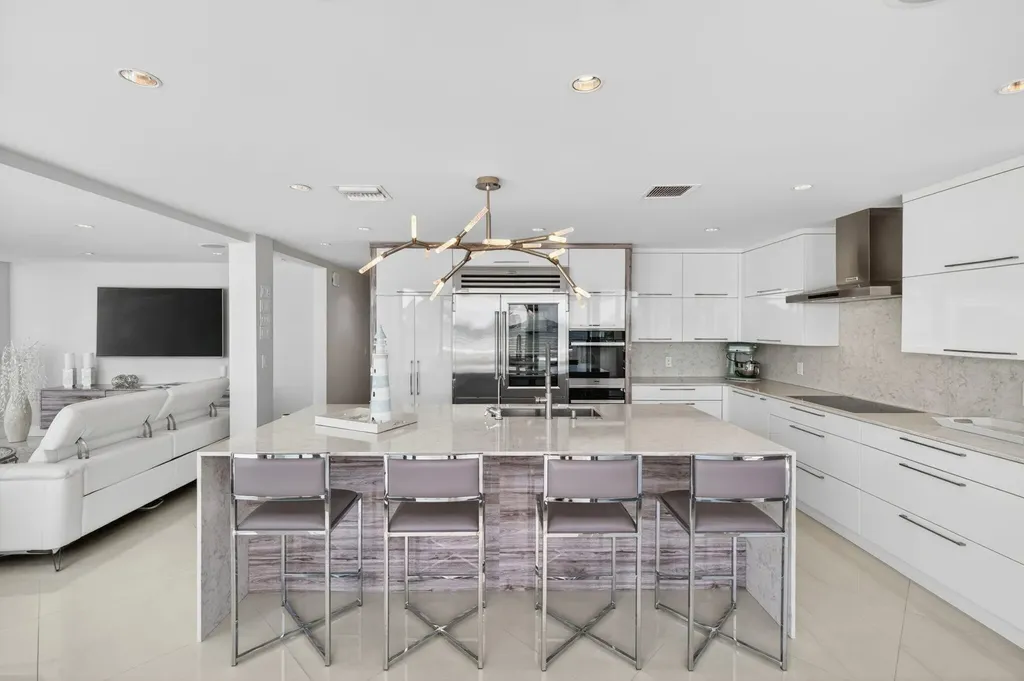2200 Inlet Drive Fort Lauderdale FL 33316