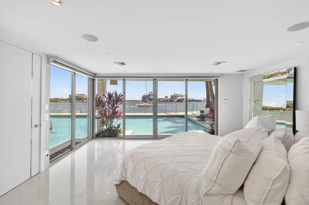 2200 Inlet Drive Fort Lauderdale FL 33316