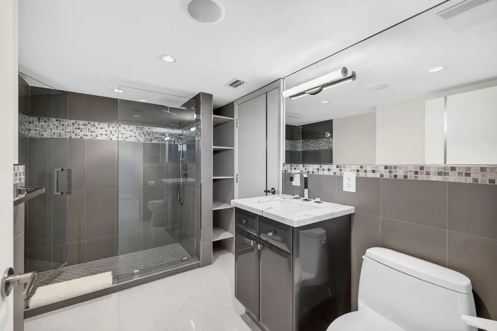 2200 Inlet Drive Fort Lauderdale FL 33316