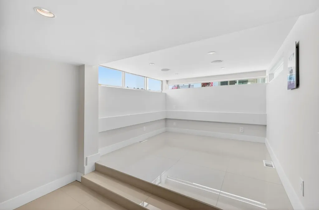 2200 Inlet Drive Fort Lauderdale FL 33316
