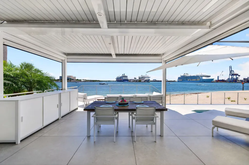 2200 Inlet Drive Fort Lauderdale FL 33316