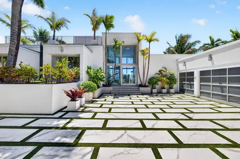 2200 Inlet Drive Fort Lauderdale FL 33316