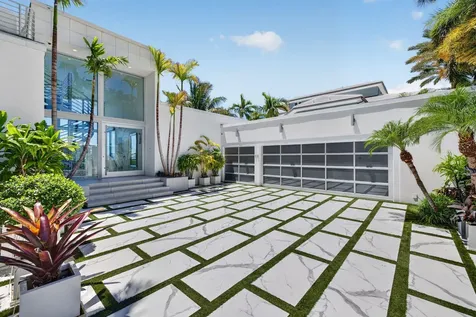 2200 Inlet Drive Fort Lauderdale FL 33316