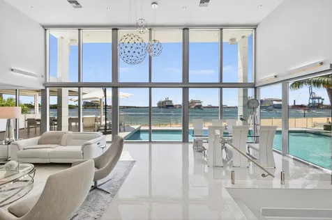 2200 Inlet Drive Fort Lauderdale FL 33316