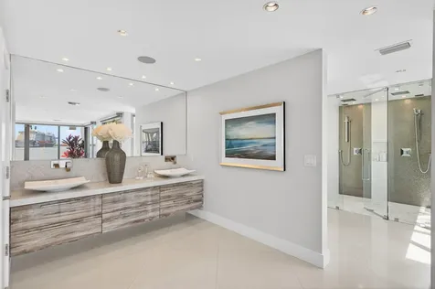 2200 Inlet Drive Fort Lauderdale FL 33316