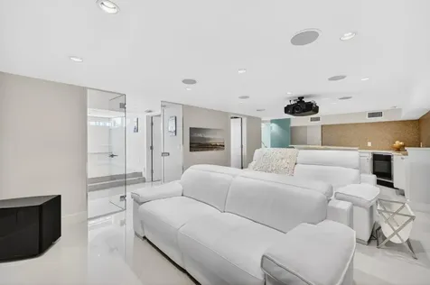 2200 Inlet Drive Fort Lauderdale FL 33316