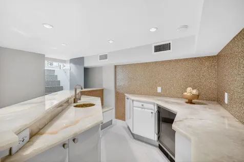 2200 Inlet Drive Fort Lauderdale FL 33316