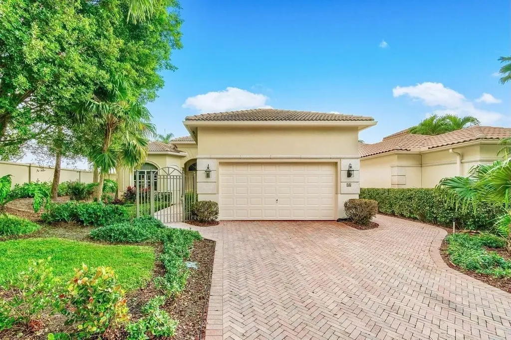 56 Island Drive Boynton Beach FL 33436