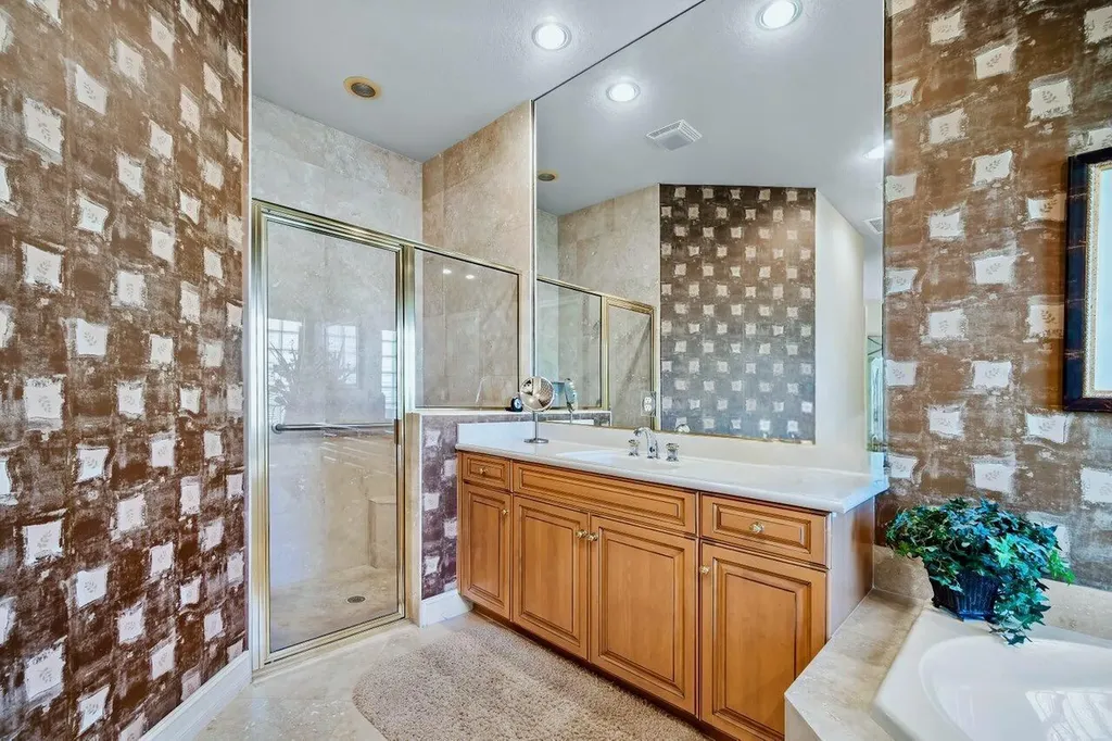 56 Island Drive Boynton Beach FL 33436