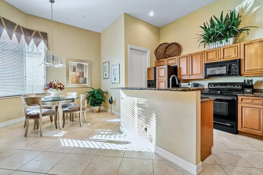 56 Island Drive Boynton Beach FL 33436