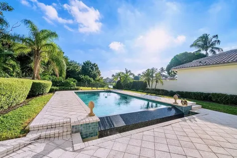 56 Island Drive Boynton Beach FL 33436