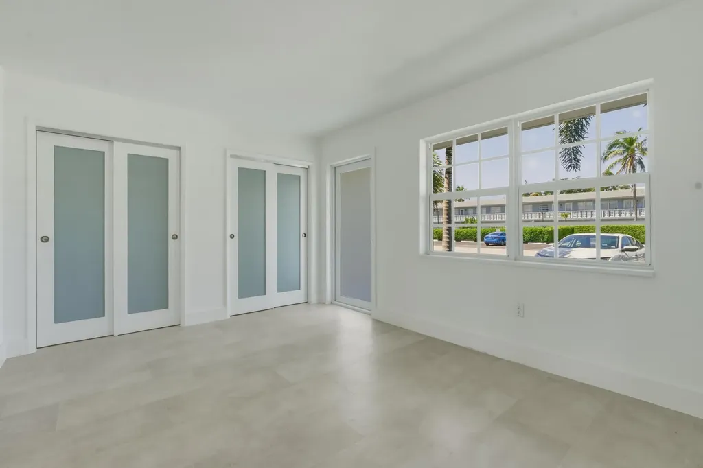 700 Pine Drive Pompano Beach FL 33060