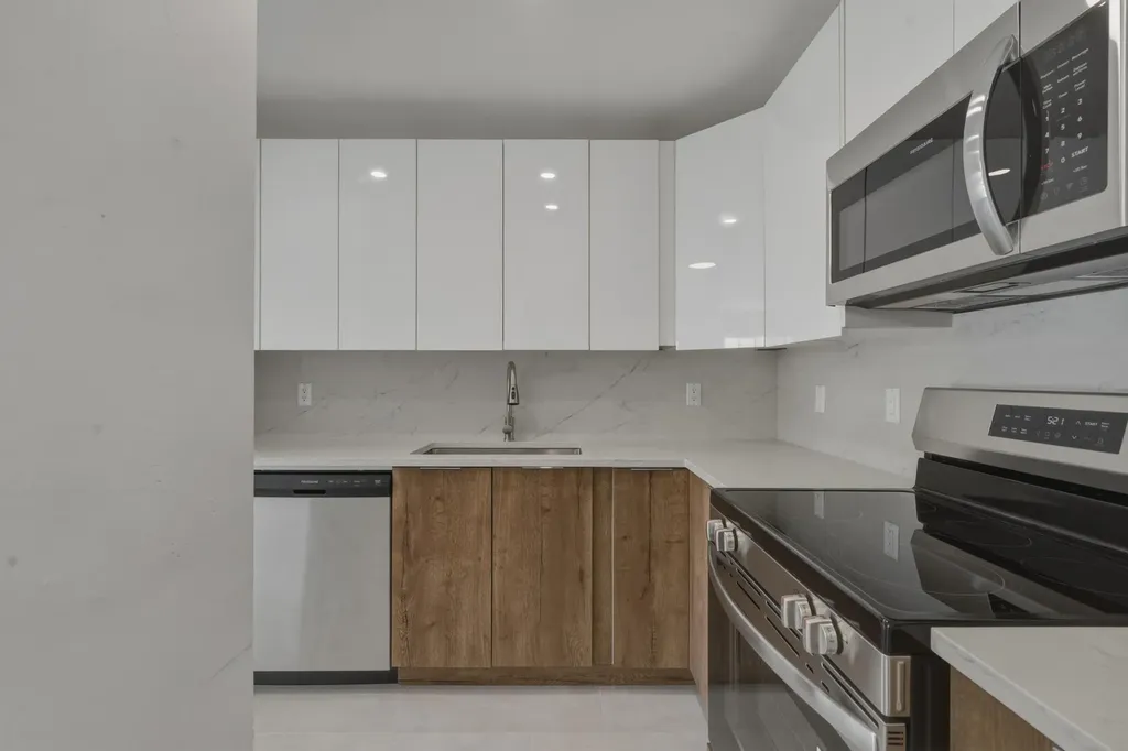 700 Pine Drive Pompano Beach FL 33060