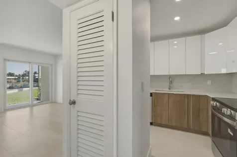 700 Pine Drive Pompano Beach FL 33060