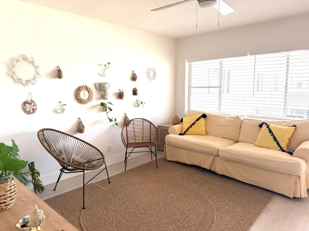 3322 Cynthia Lane Lake Worth Beach FL 33461