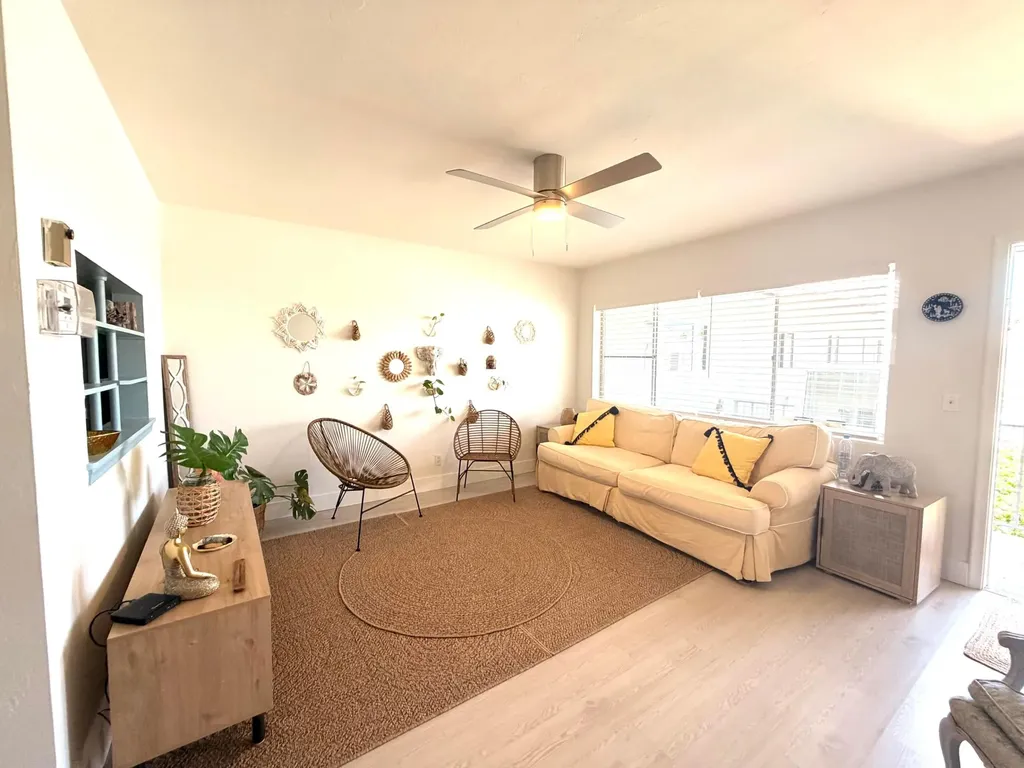3322 Cynthia Lane Lake Worth Beach FL 33461