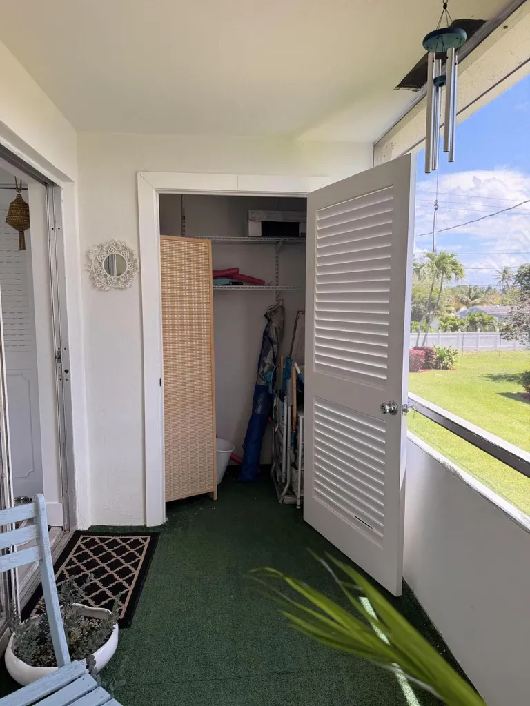 3322 Cynthia Lane Lake Worth Beach FL 33461