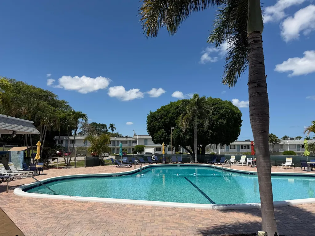 3322 Cynthia Lane Lake Worth Beach FL 33461