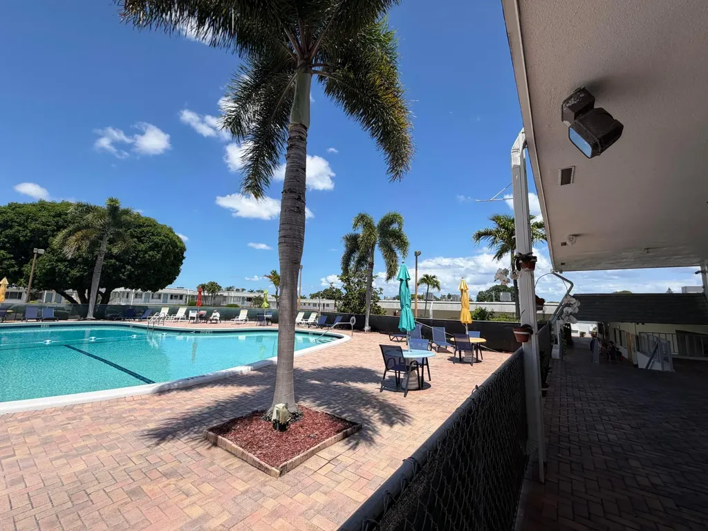 3322 Cynthia Lane Lake Worth Beach FL 33461