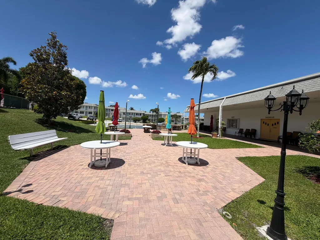 3322 Cynthia Lane Lake Worth Beach FL 33461