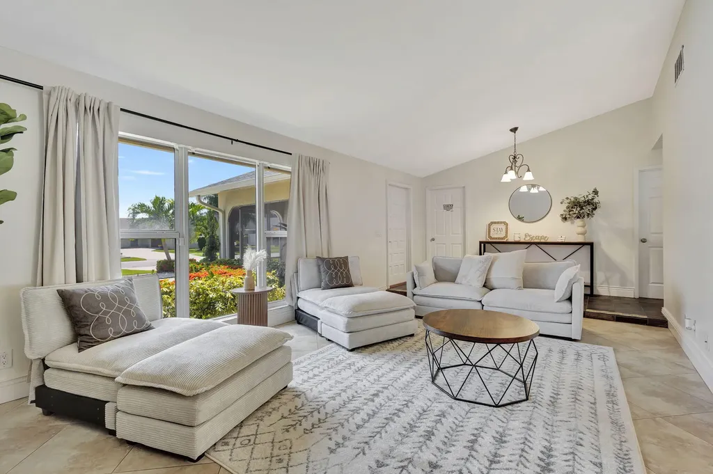 1104 Jackpine Street Wellington FL 33414