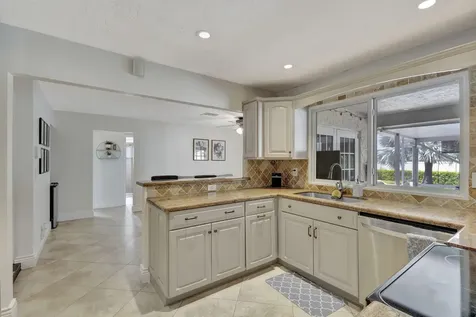 1104 Jackpine Street Wellington FL 33414