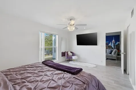 8330 Sands Point Tamarac FL 33321