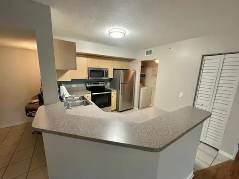402 Villa Circle Boynton Beach FL 33435
