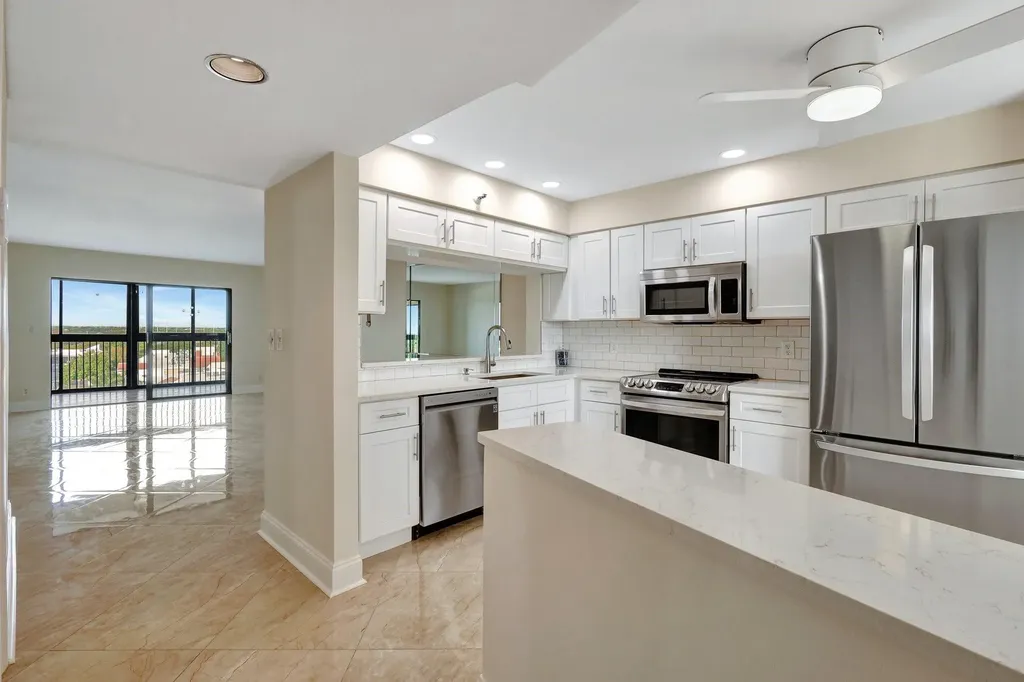 14460 Strathmore Lane Delray Beach FL 33446