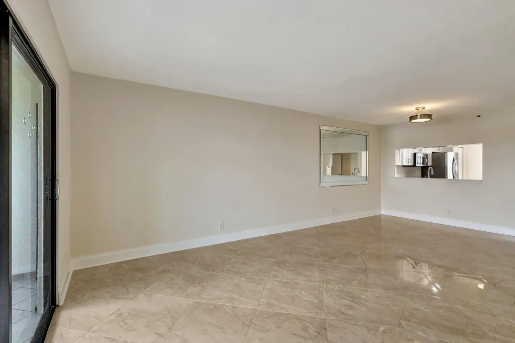 14460 Strathmore Lane Delray Beach FL 33446