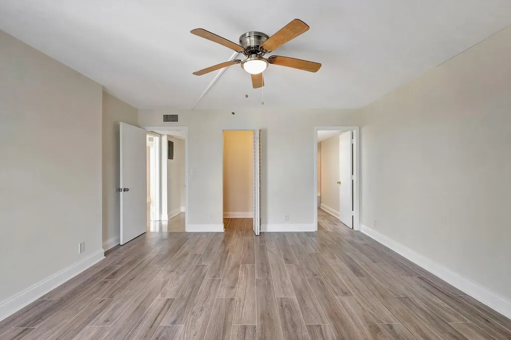 14460 Strathmore Lane Delray Beach FL 33446