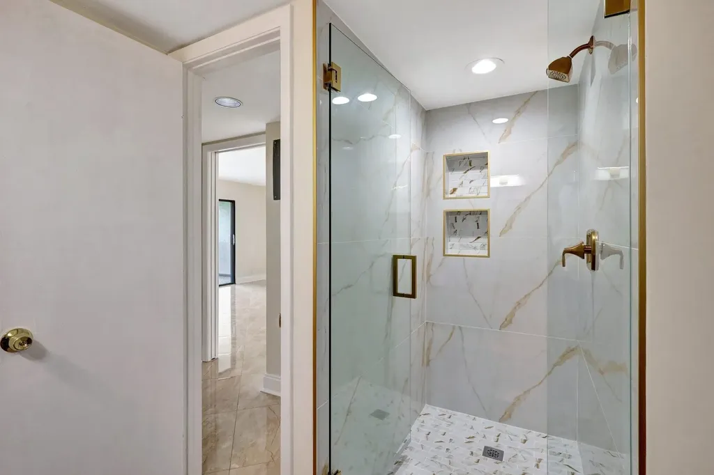 14460 Strathmore Lane Delray Beach FL 33446