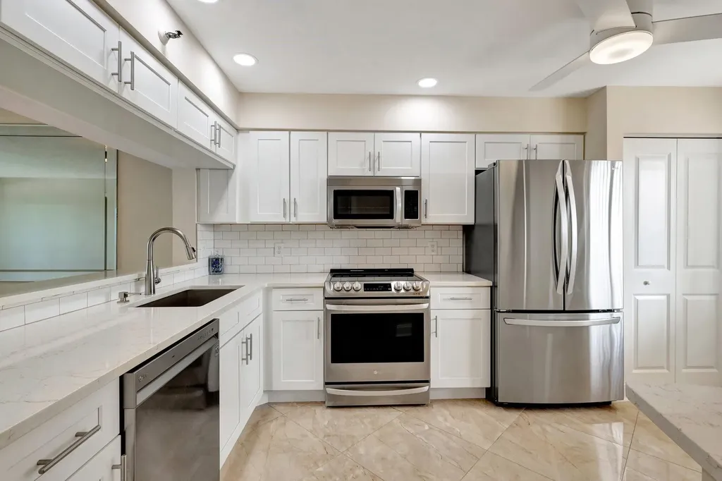14460 Strathmore Lane Delray Beach FL 33446