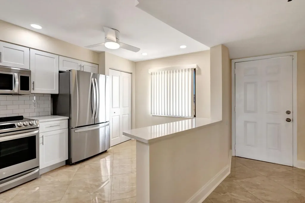 14460 Strathmore Lane Delray Beach FL 33446