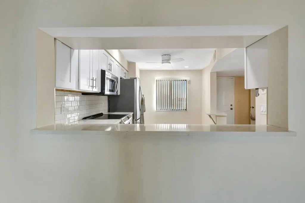 14460 Strathmore Lane Delray Beach FL 33446