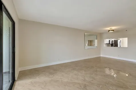 14460 Strathmore Lane Delray Beach FL 33446