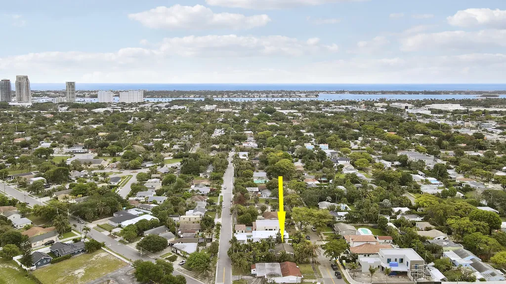 1023 Ardmore Road West Palm Beach FL 33401