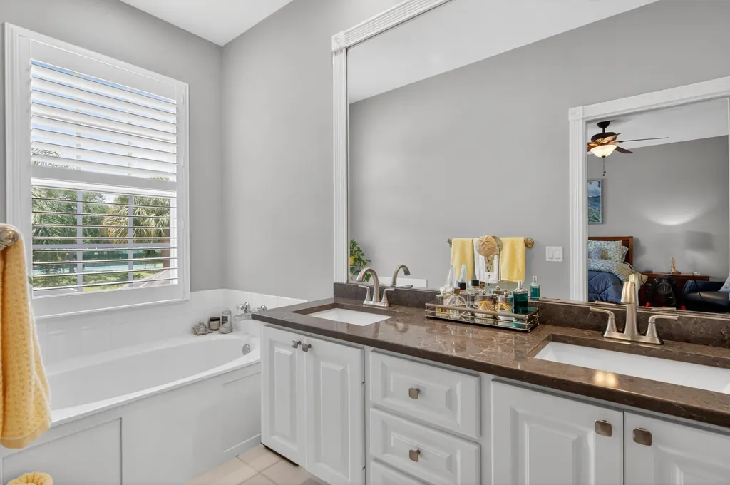 423 Capistrano Drive Palm Beach Gardens FL 33410
