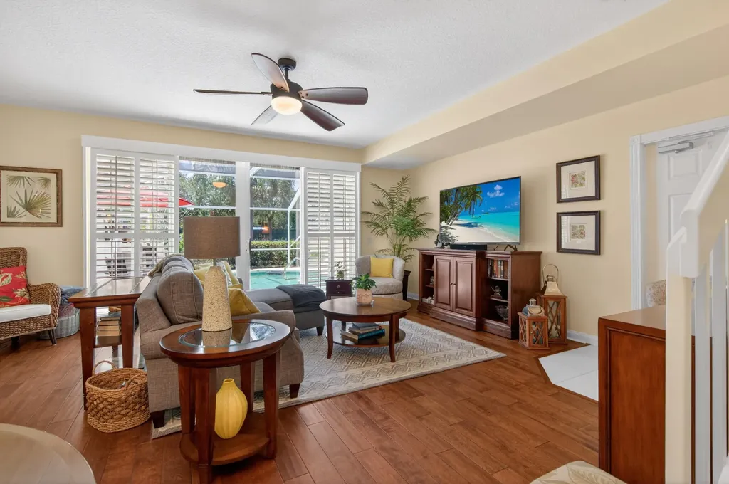 423 Capistrano Drive Palm Beach Gardens FL 33410
