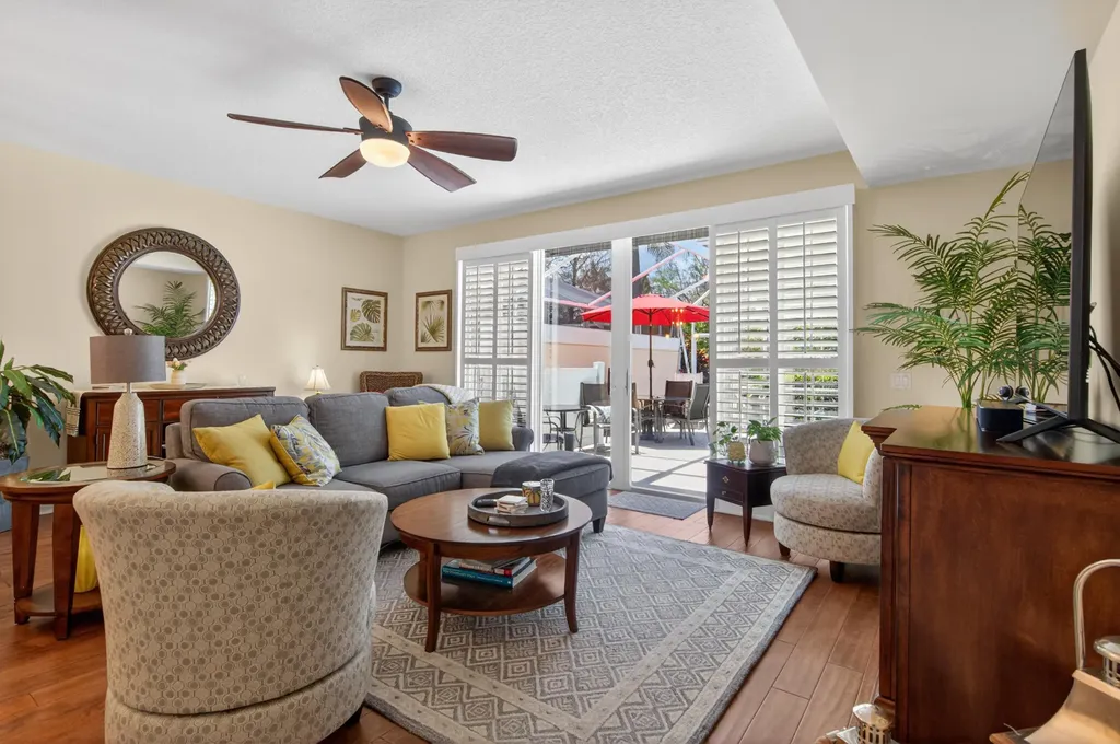 423 Capistrano Drive Palm Beach Gardens FL 33410