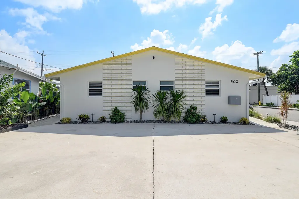 502 N H Street Lake Worth Beach FL 33460